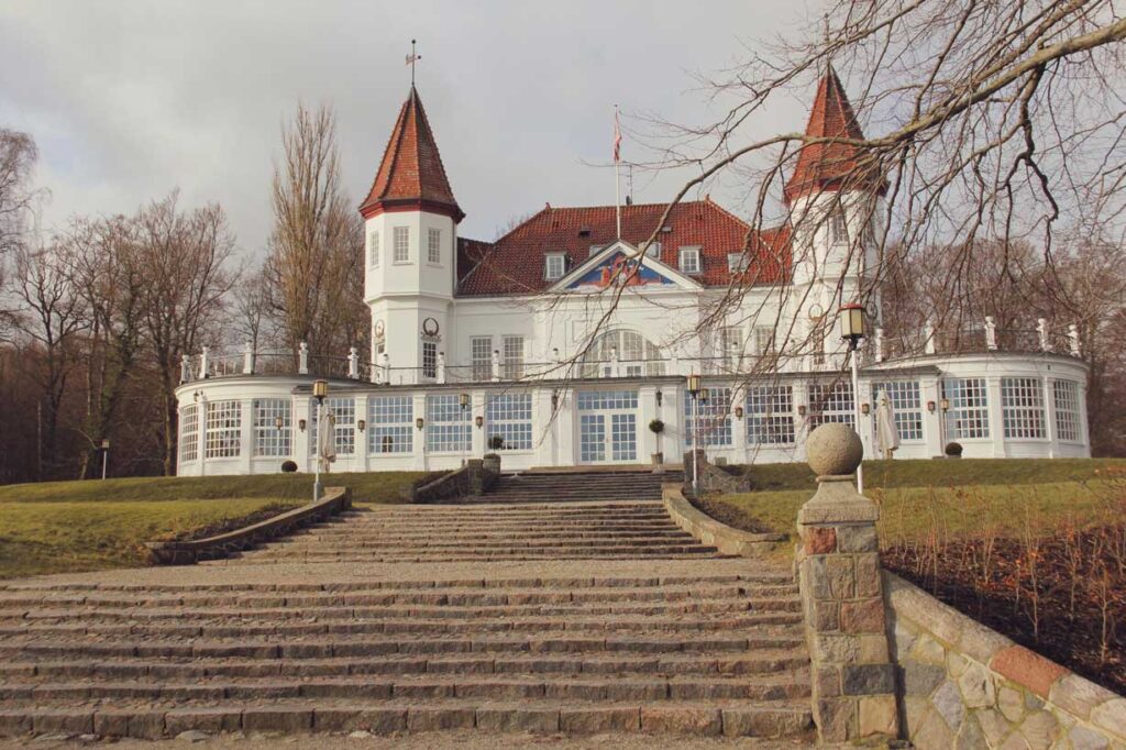 Varna Palais