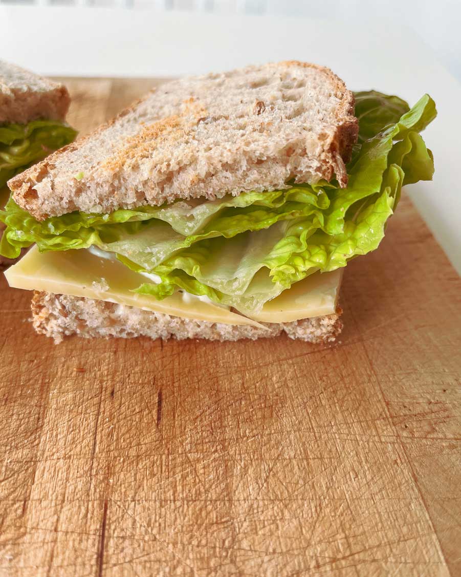 Schnelle Sandwiches für die ganze Familie 5 Schnelle Sandwiches mit Salat und Käse