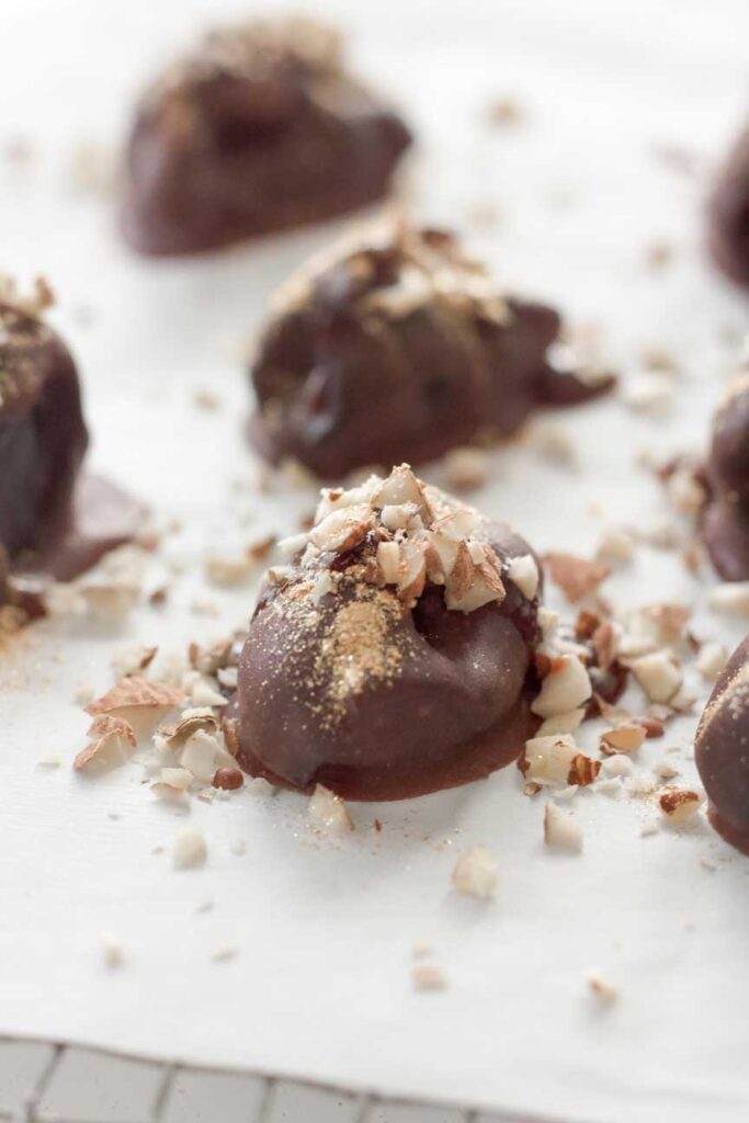 gefuellte datteln close up